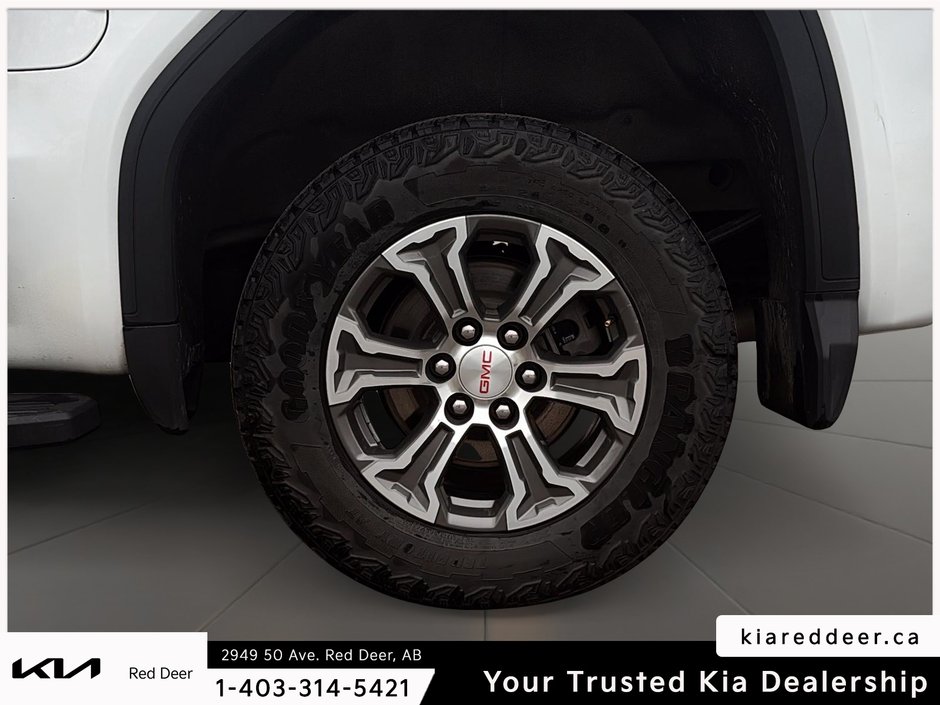 2025 GMC Sierra 1500 SLE-8