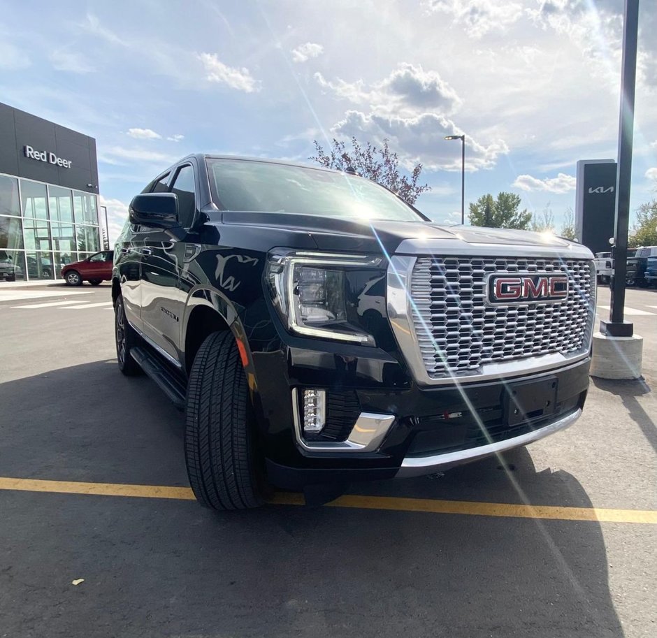 2023 GMC Yukon Denali-6