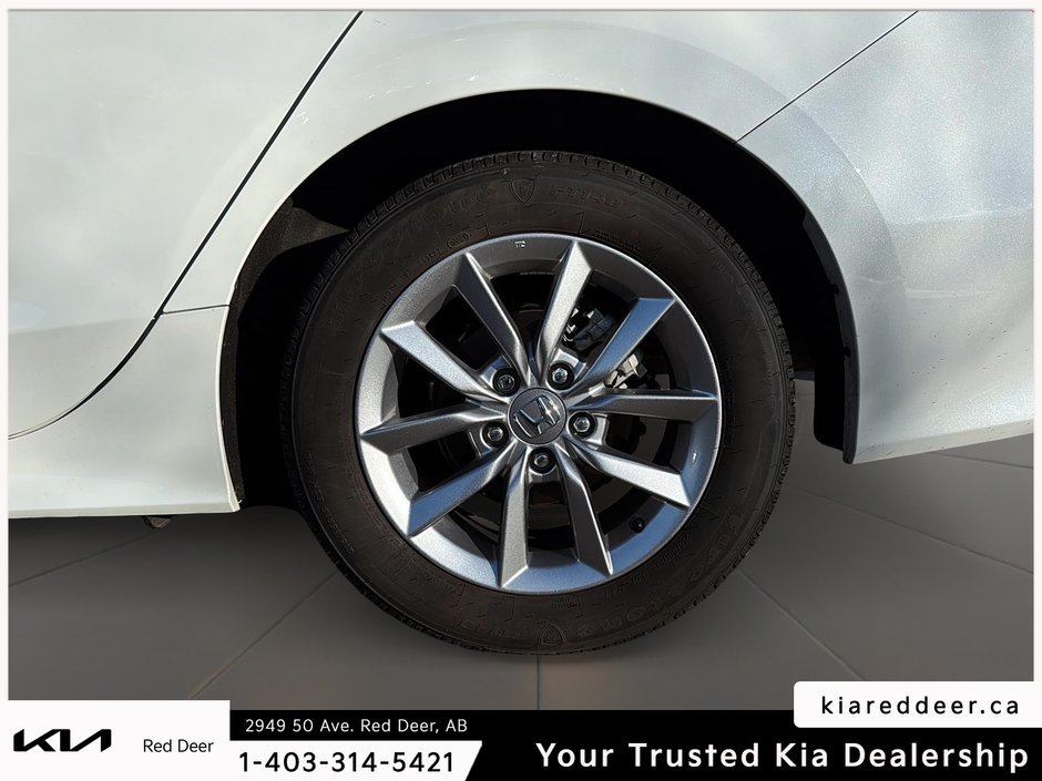 2024 Honda Civic EX-8