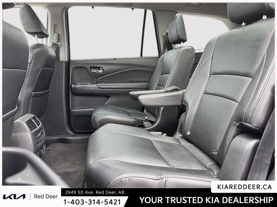 2017 Honda Pilot Touring-18