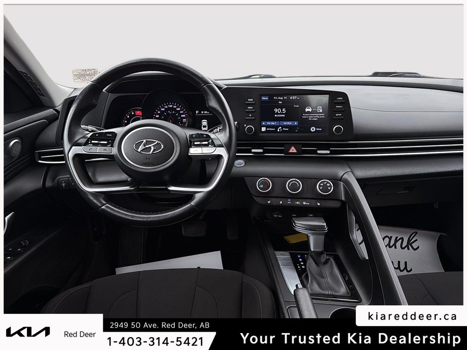 2023 Hyundai Elantra Preferred-19