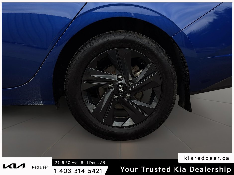 2023 Hyundai Elantra Preferred-8