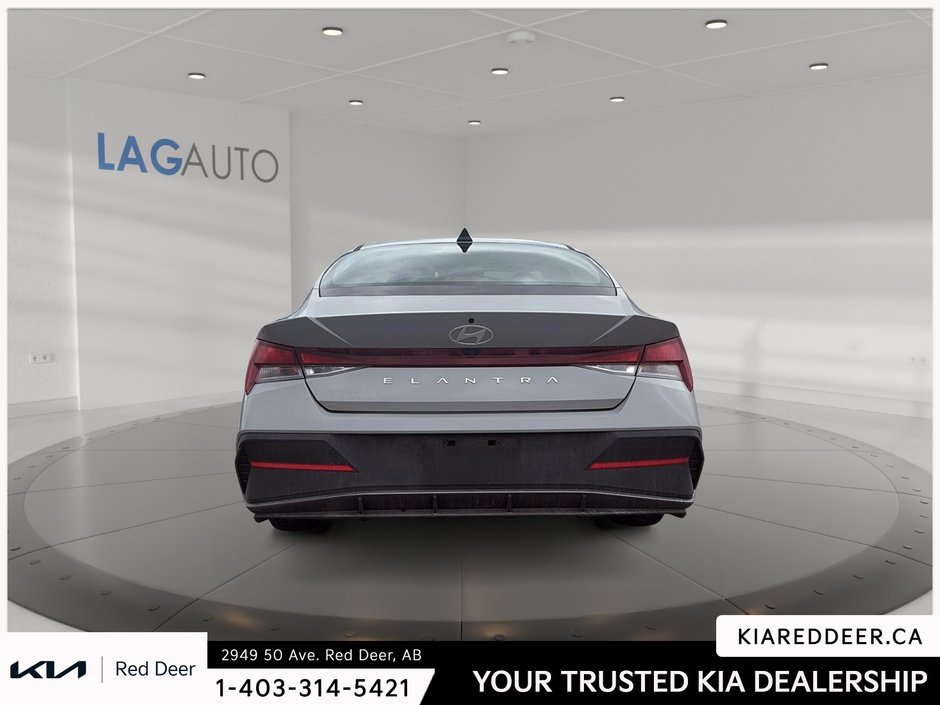 2025 Hyundai Elantra Preferred-3