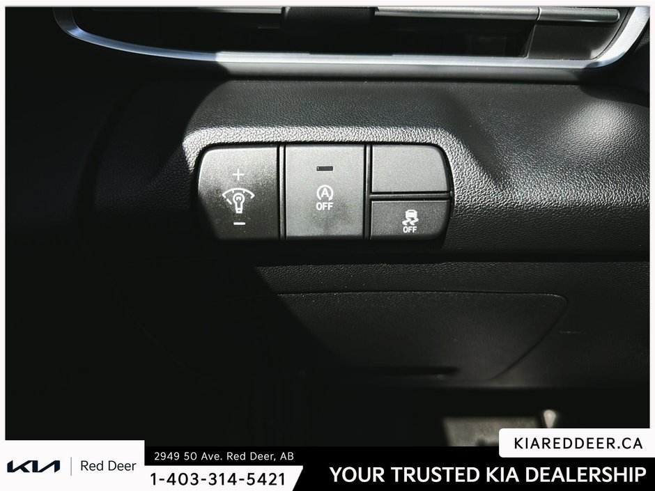 2025 Hyundai Elantra Essential-15