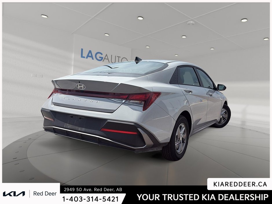 2025 Hyundai Elantra Essential-4