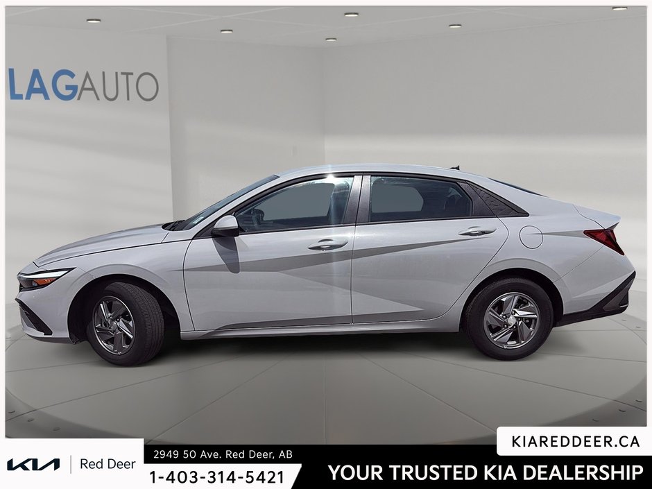2025 Hyundai Elantra Essential-1