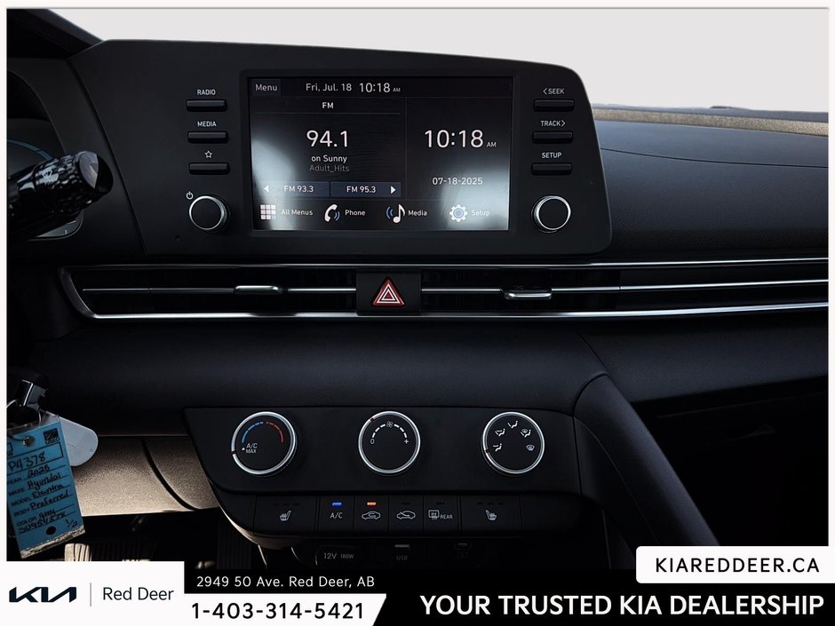 2025 Hyundai Elantra Essential-11