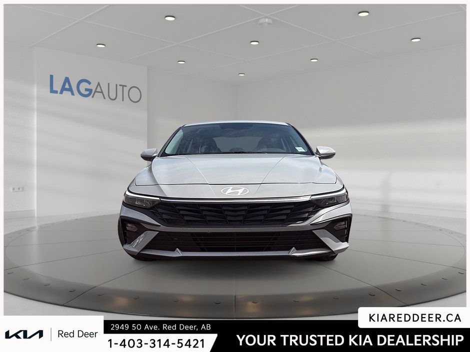 2025 Hyundai Elantra Essential-7