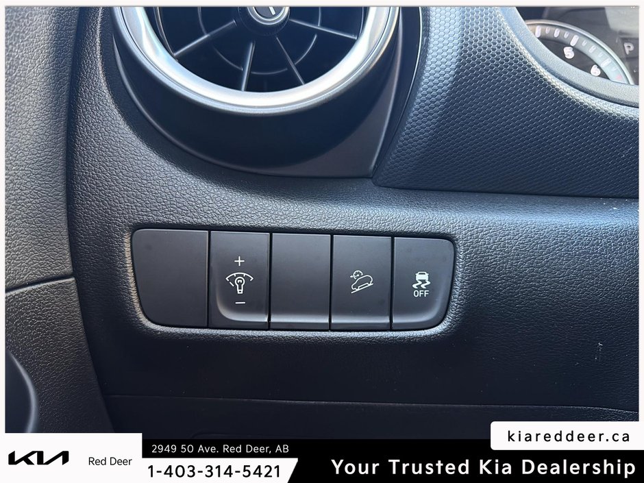 2022 Hyundai Kona 2.0L Preferred-16