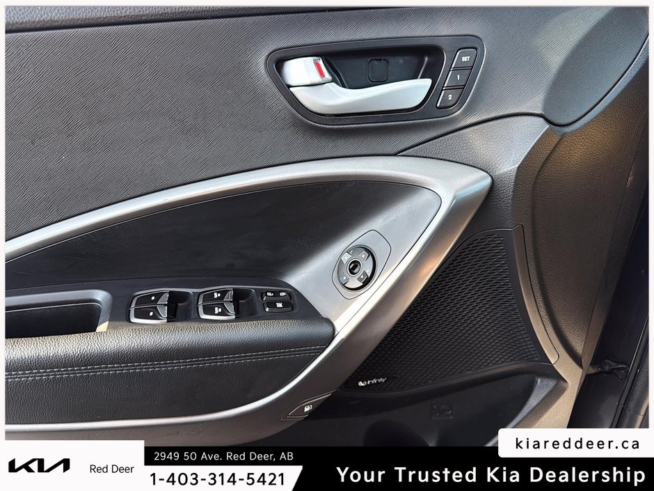 2017 Hyundai Santa Fe Sport 2.4 Base-14