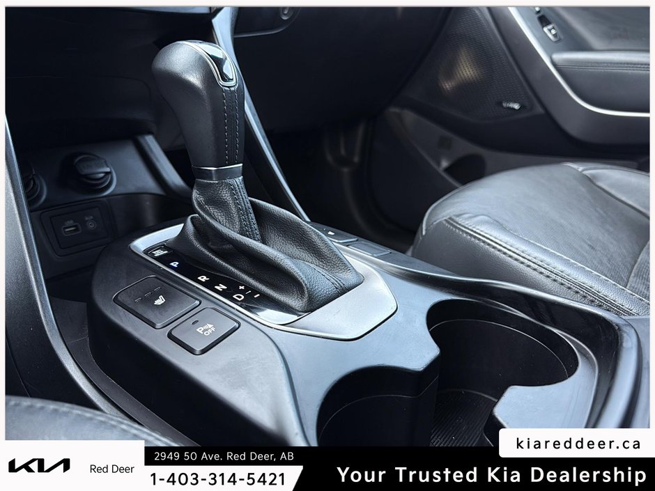 2017 Hyundai Santa Fe Sport 2.4 Base-12