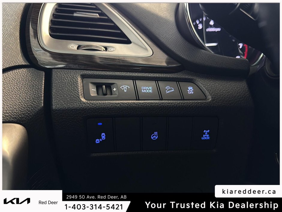 2017 Hyundai Santa Fe Sport 2.0T SE-16