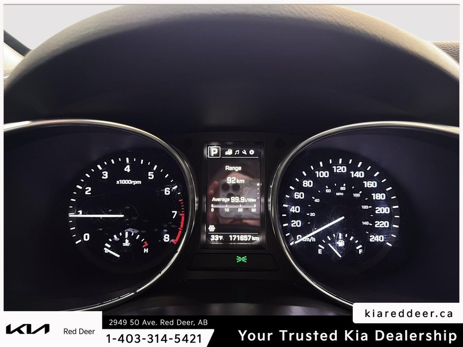 2017 Hyundai Santa Fe Sport 2.0T SE-11