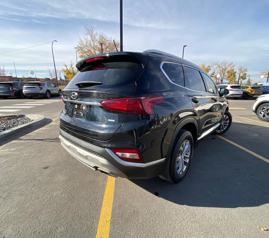 2020 Hyundai Santa Fe Essential-4