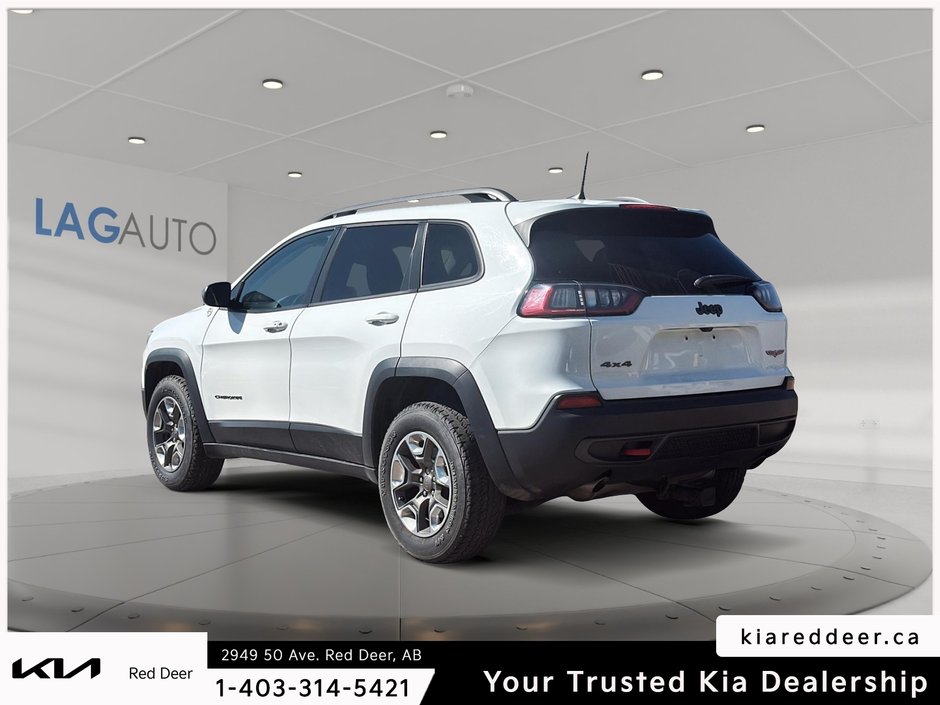 2019 Jeep Cherokee Trailhawk-2