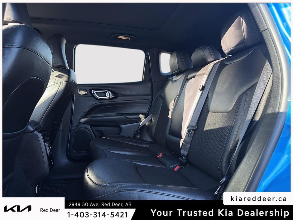 2024 Jeep Compass Trailhawk-18