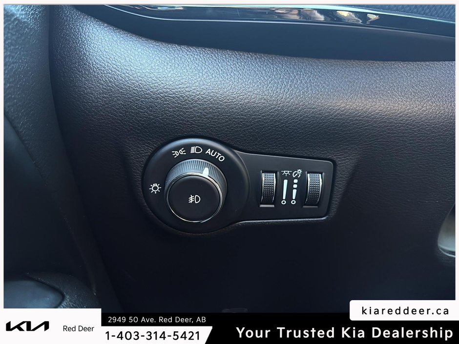 2024 Jeep Compass Trailhawk-16