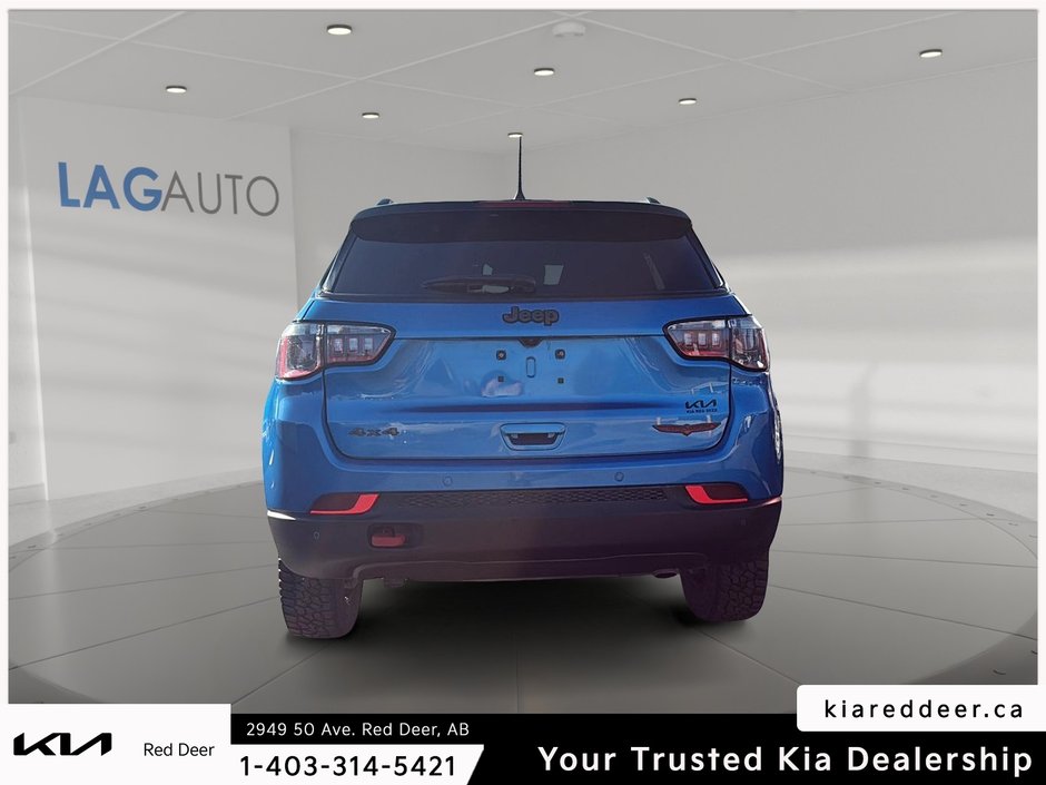 2024 Jeep Compass Trailhawk-3