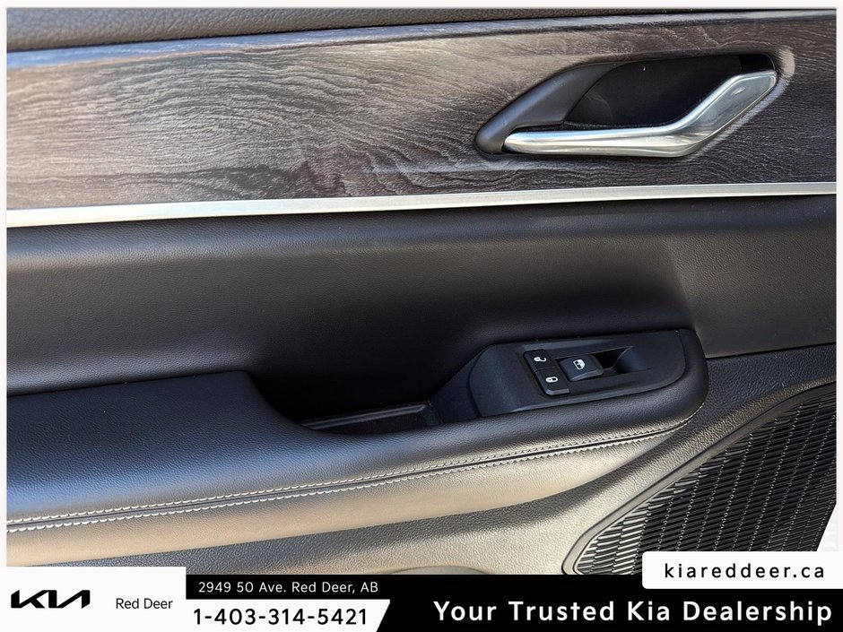 2024 Jeep Grand Cherokee L Limited-19