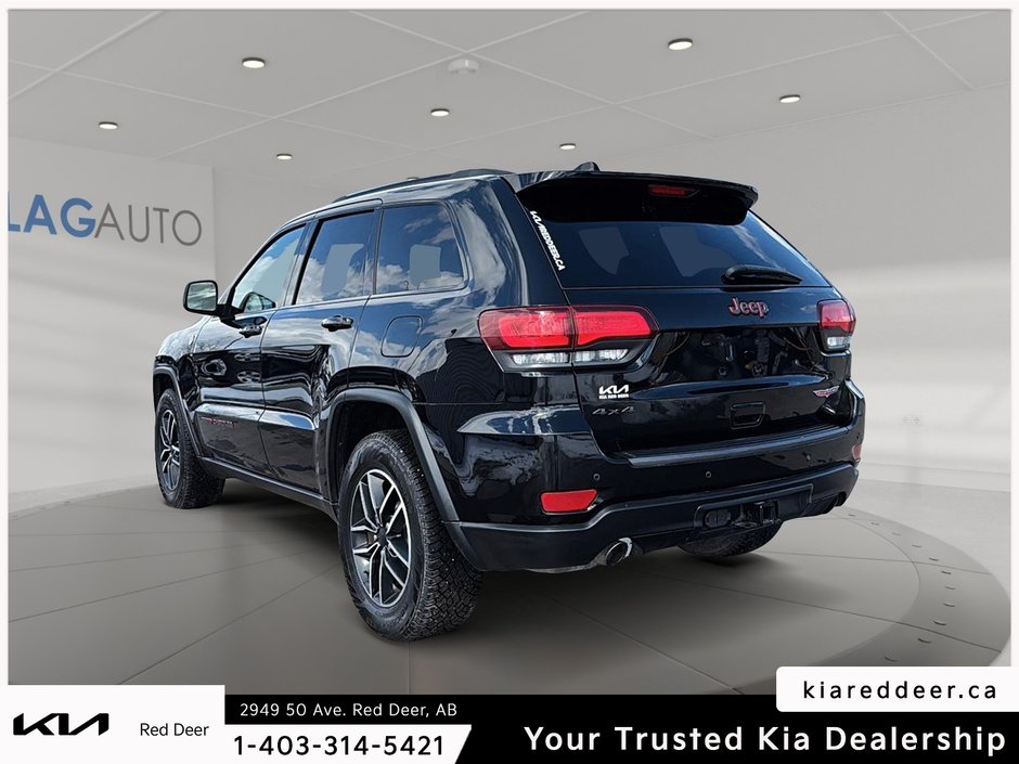 2020 Jeep Grand Cherokee Trailhawk-2