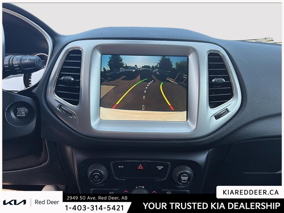 2017 Jeep Compass North-13