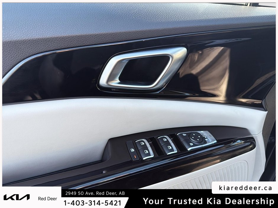 2024 Kia Carnival EX-17