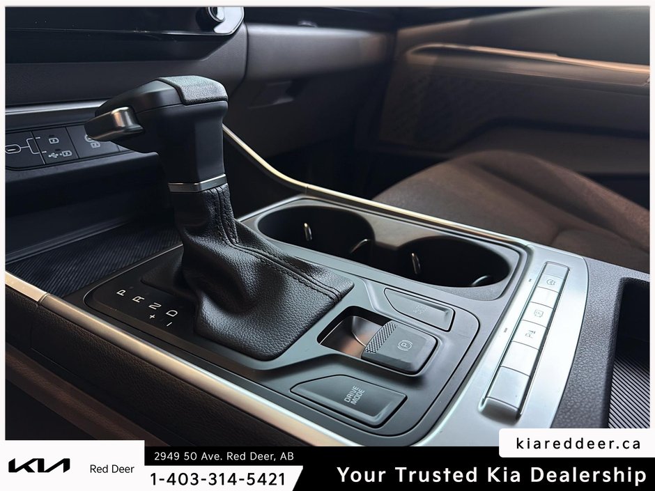 2025 Kia Carnival LX-15