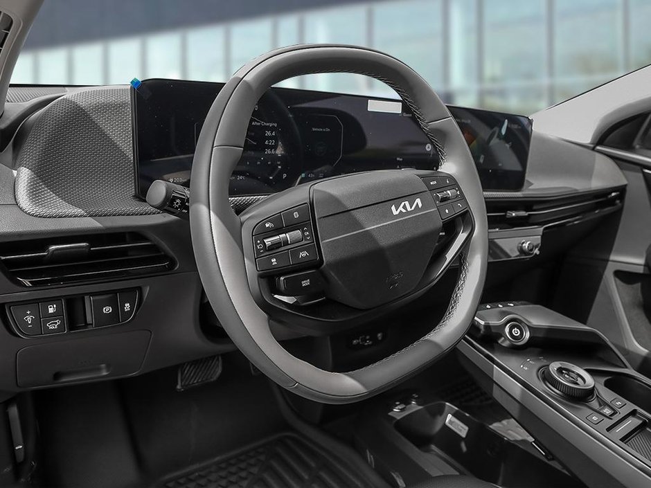 2025 Kia EV6 Land AWD w/ Premium Pkg-10