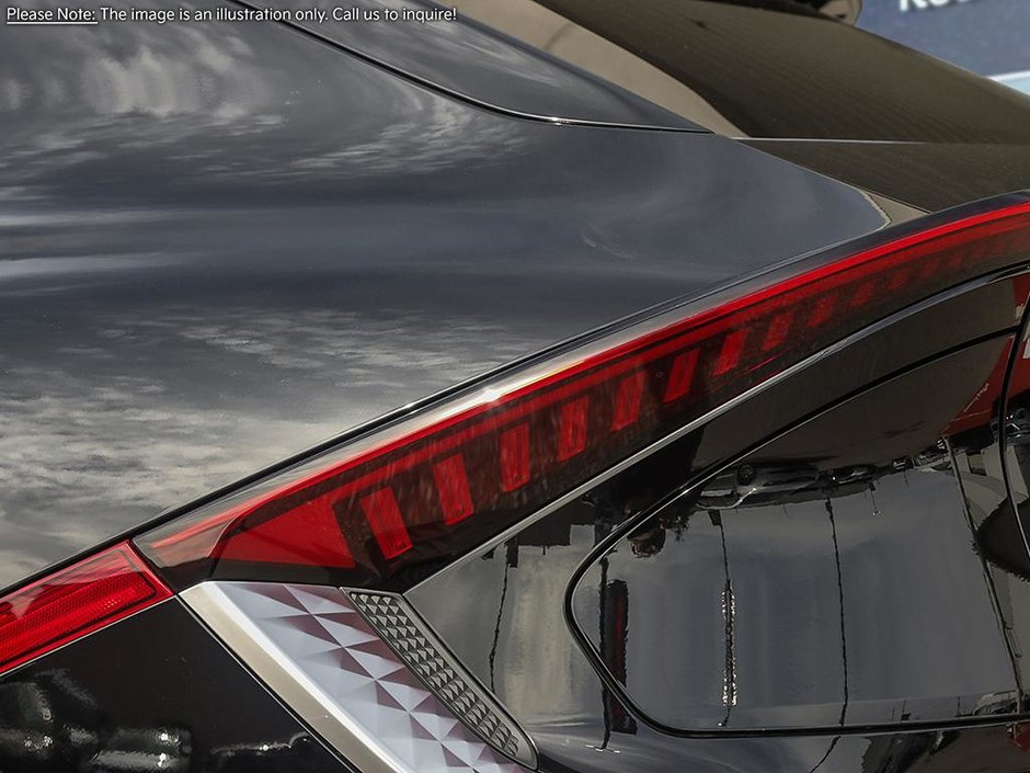 2025 Kia EV6 Land AWD w/ Premium Pkg-9