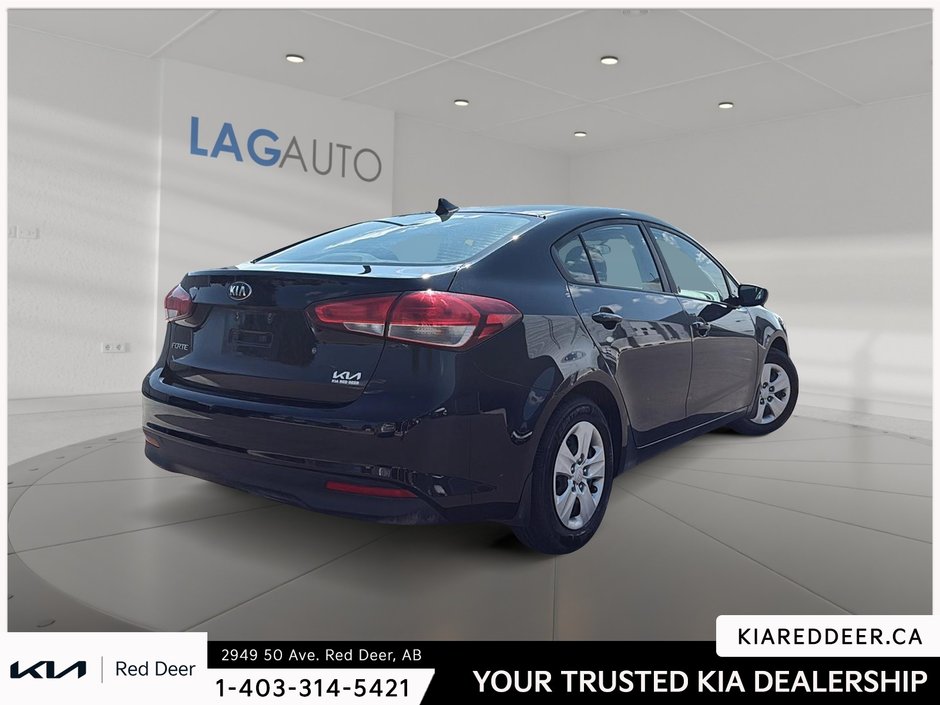 2017 Kia Forte LX-4