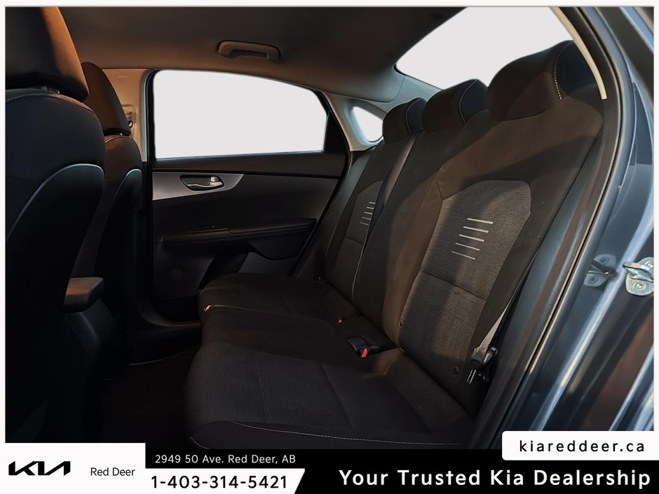 2021 Kia Forte LX-18