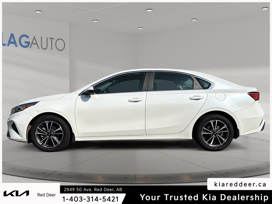 2023 Kia Forte EX-1