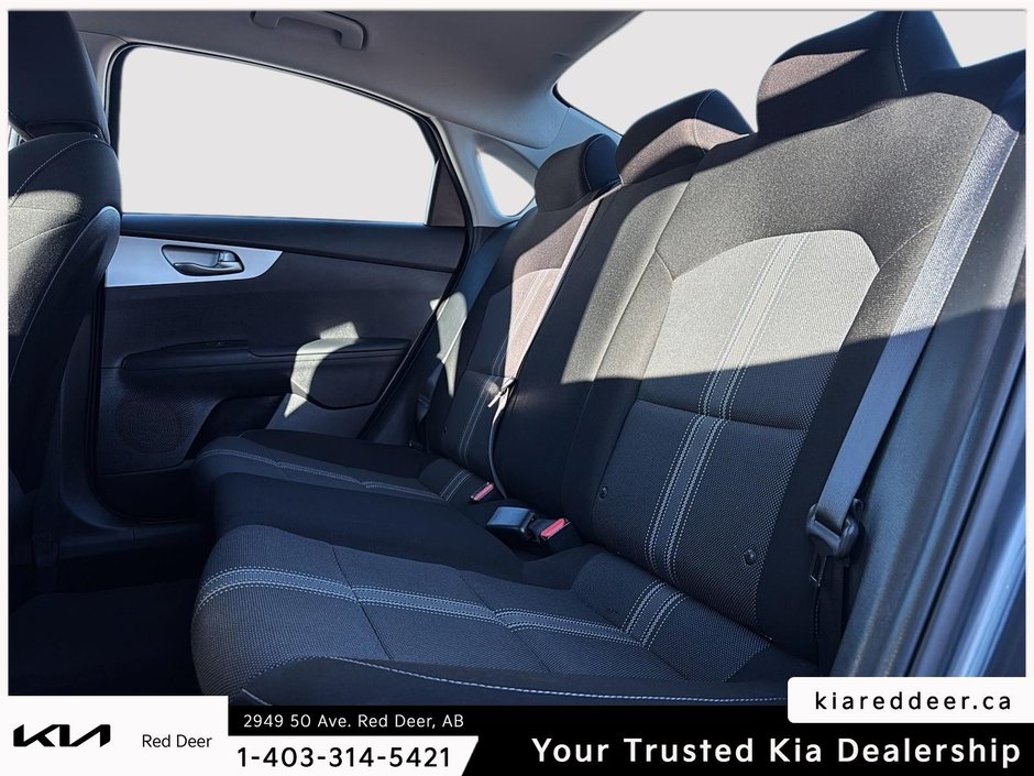 2023 Kia Forte LX-18