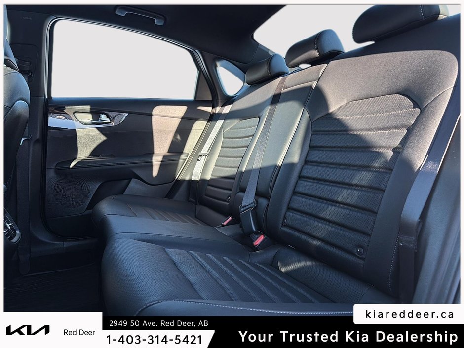 2024 Kia Forte GT-Line-18