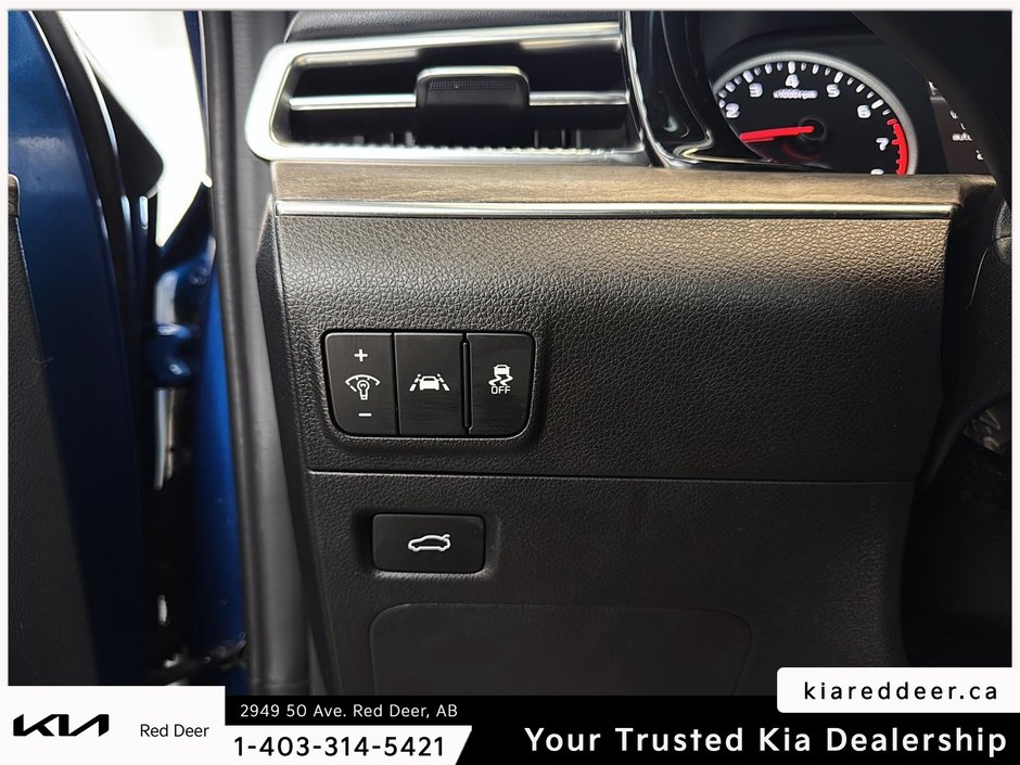 2024 Kia K5 GT-Line-16