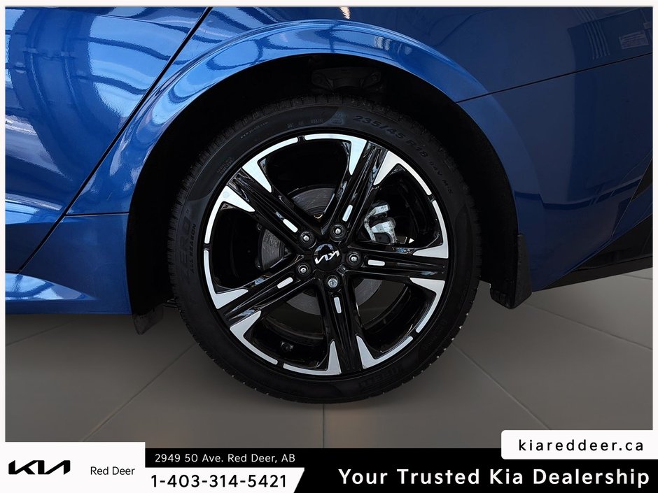 2024 Kia K5 GT-Line-8