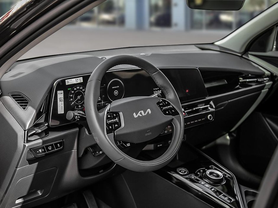 2025 Kia Niro EV Wind + Heated Seats | Heated Wheel | Power Liftgate | Wireless Charger | Rear Parking Sensors | Kia Connect