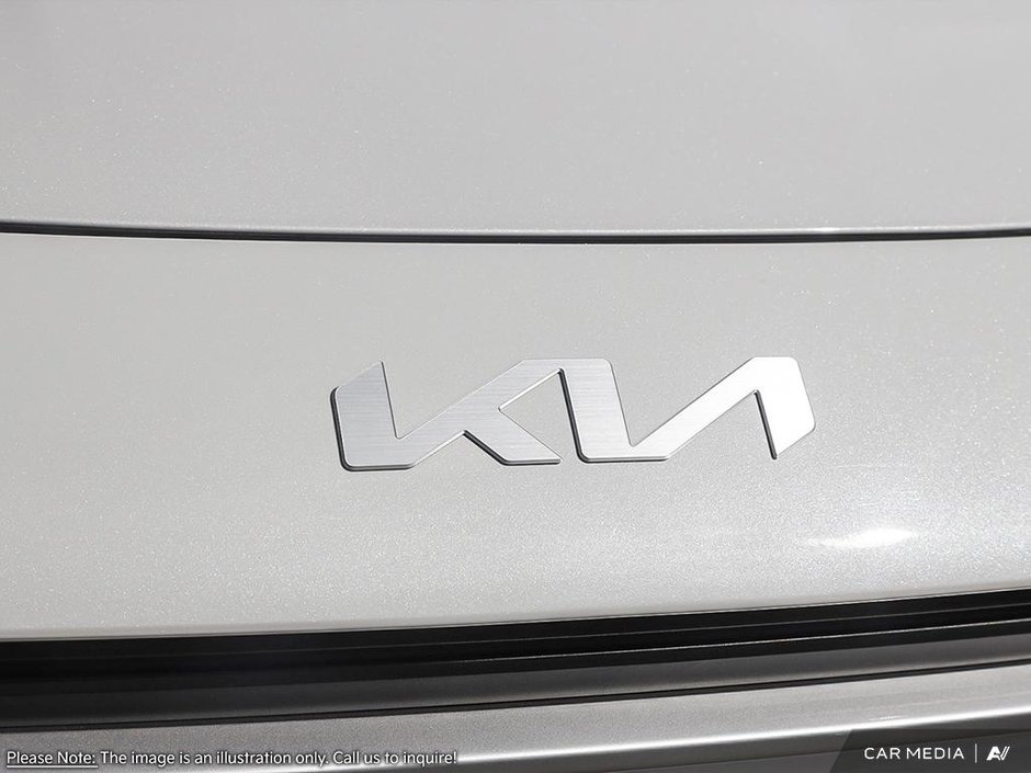 2025 Kia Niro HEV LX-8