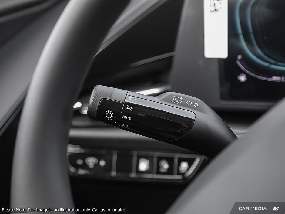 2025 Kia Niro HEV LX-24