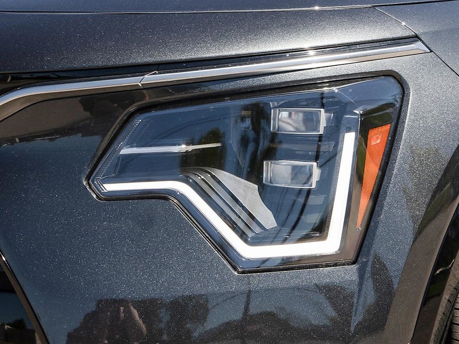 2026 Kia Niro HEV SX-8
