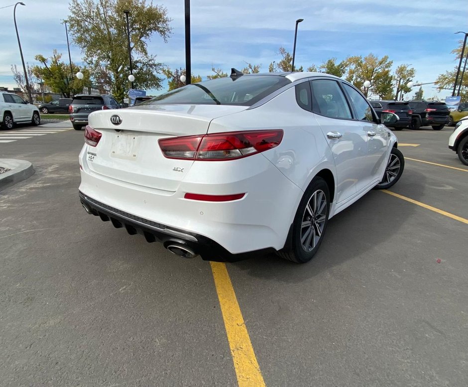 2019 Kia Optima EX-4