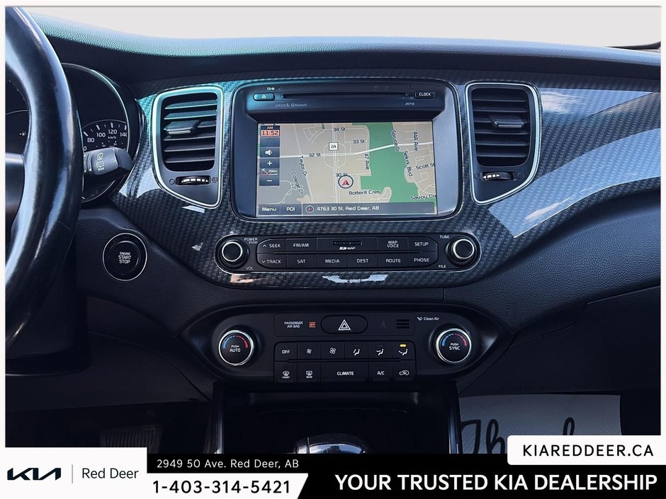 2017 Kia Rondo EX-12