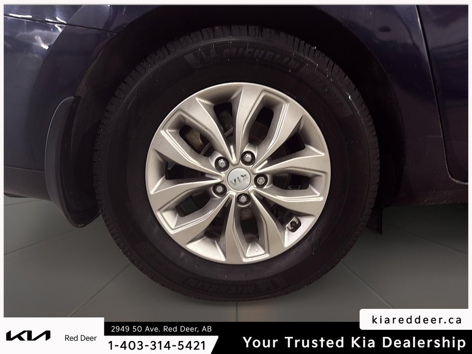 2019 Kia Sedona LX-8