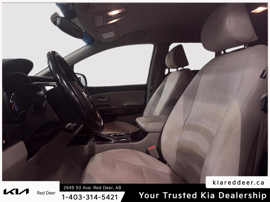 2019 Kia Sedona LX-9