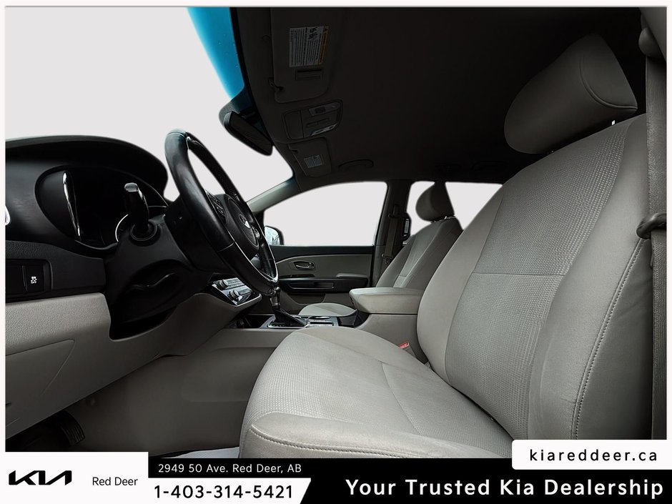 2020 Kia Sedona LX-9
