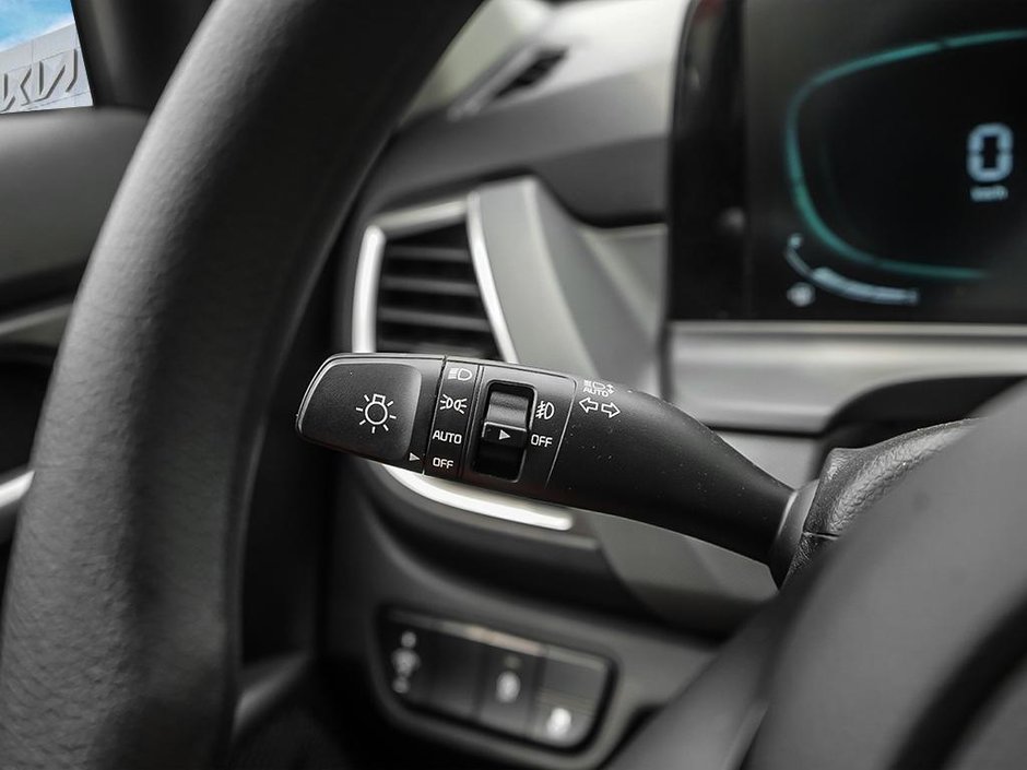 2026 Kia Seltos LX FWD Heated Seats | Keyless Entry | Rear Cross Traffic Alert | Backup Camera | Cruise Control | Bluetooth