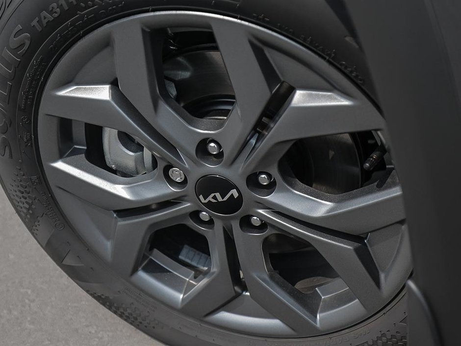 2026 Kia Seltos LX FWD Heated Seats | Keyless Entry | Rear Cross Traffic Alert | Backup Camera | Cruise Control | Bluetooth