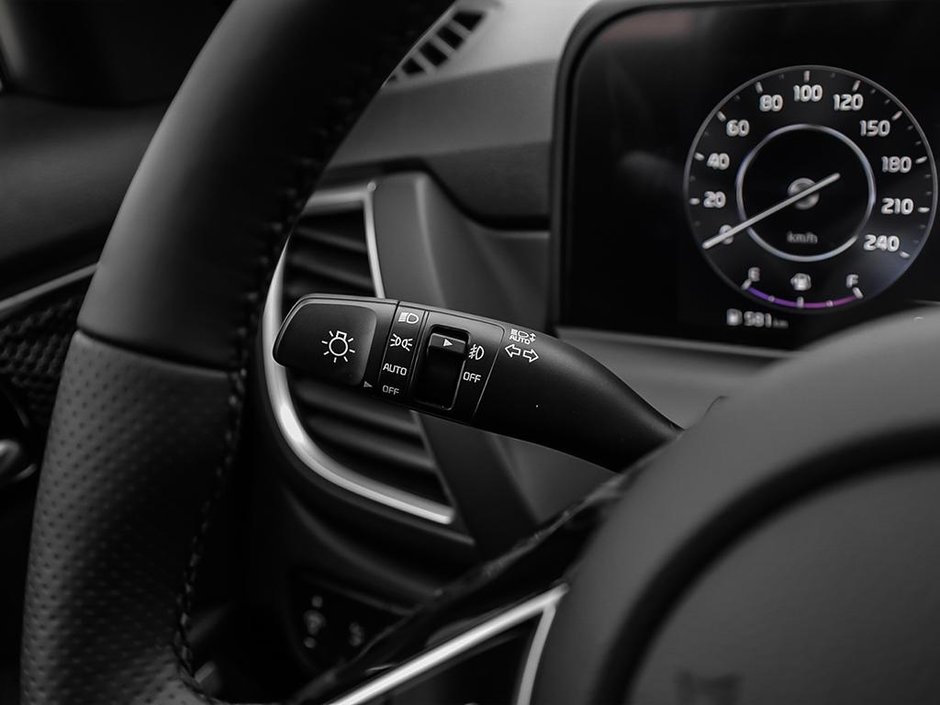2026 Kia Seltos X-LINE Heated & Cooled Seats | Heads-Up Display | Kia Connect | Wireless Charger | Digital Key | Sunroof