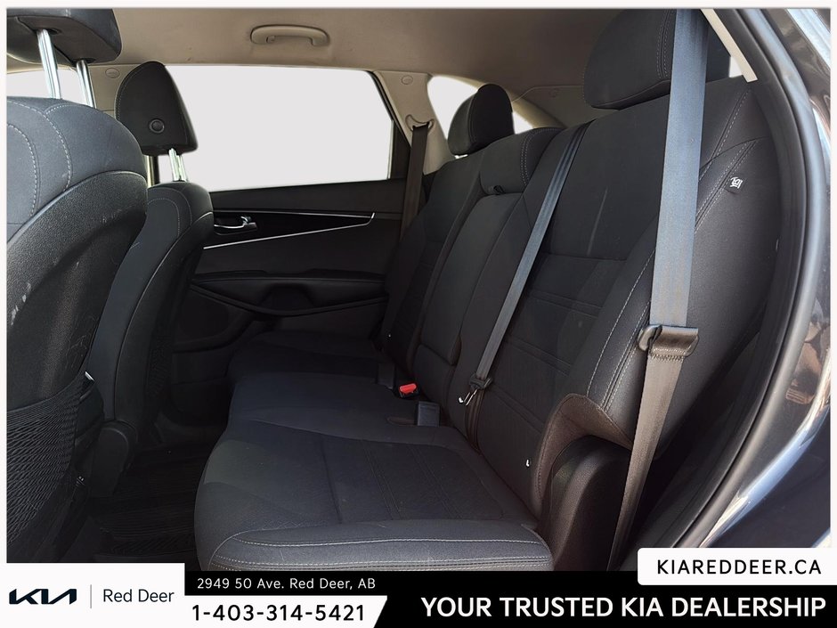 2019 Kia Sorento LX-18