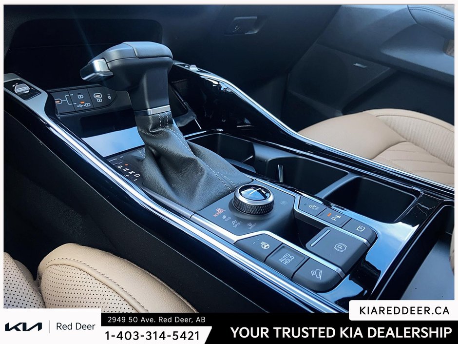 2025 Kia Sorento X-PRO Olive Brown Interior-16